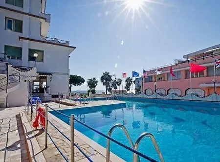 Raggio Di Sole Dom wakacyjny San Remo